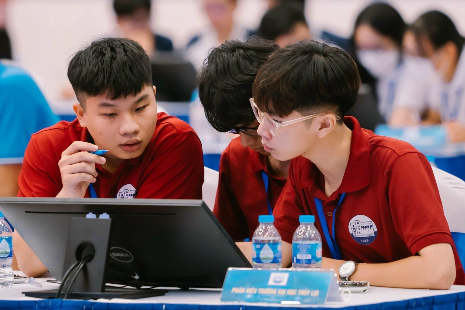 Ảnh minh họa sinh vi&ecirc;n Thương mại điện tử của Trường Đại học Thủy lợi